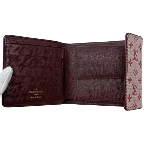 Louis Vuitton Monogram Compact Wallet - Picture 3 of 9